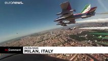 شاهد: العلم الإيطالي يزين سماء ميلانو احتفالا بـ