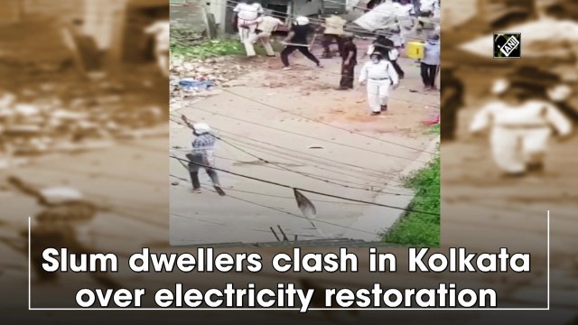 Slum dwellers clash in Kolkata over electricity restoration