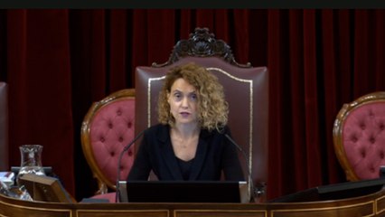 Batet abre el pleno rindiendo homenaje a los fallecidos por Covid-19
