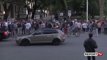 Teatri, aktivistët firma në Durrës e protestë në Tiranë,Budina-Ramës:Do t'i sjellim njerëzit te zyra