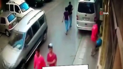 Apartman Önüne Konulan İçi Dolu Pazar Arabasını Çaldı...