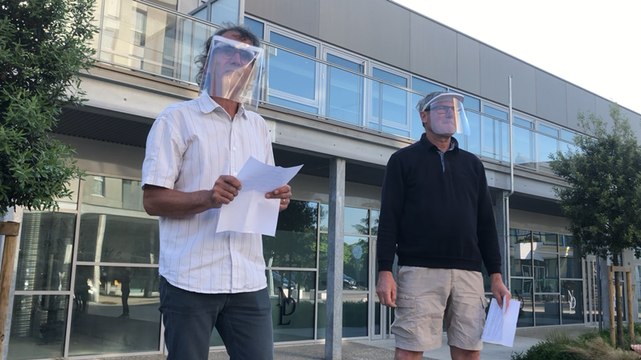 Entre polémique et huis clos, un conseil d’installation inédit