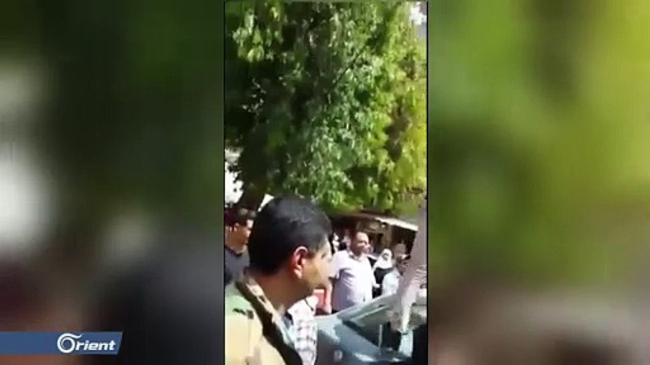 في تحدٍ للعرب والمسلمين ,,, الميليشيات الشيعية الإرهابية تحرق ضريح الخليفة "عمر بن عبد العزيز" بإدلب ,,, والبعض مصر على تسميتها " جيش سوري"