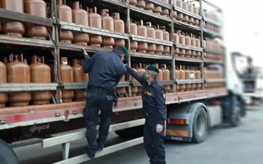 Gela (CL) - Sequestrate 15mila bombole di Gpl (27.05.20)