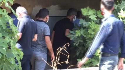 Apartman bahçesinde kadın cesedi bulundu