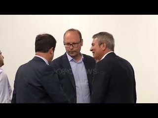 Ora News - ''Zgjedhorja'' në javën e nxehtë, PD-LSI rikthehen të martën në Këshillin Politik