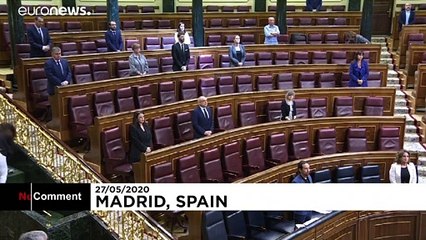 Στα μαύρα η βασιλική οικογένεια της Ισπανίας για τα θύματα του COVID-19