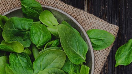 Growing Your Own Spinach Is the Quick & Easy Way to Get Salads All Summer