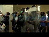 HONG KONG, PROTESTA KUNDER DENIMIT PER FYERJE TE HIMNIT TE KINES - News, Lajme - Kanali 7