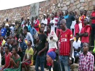 Le public béninois dans l’attente de la  reprise du championnat de foot  le 15 juin