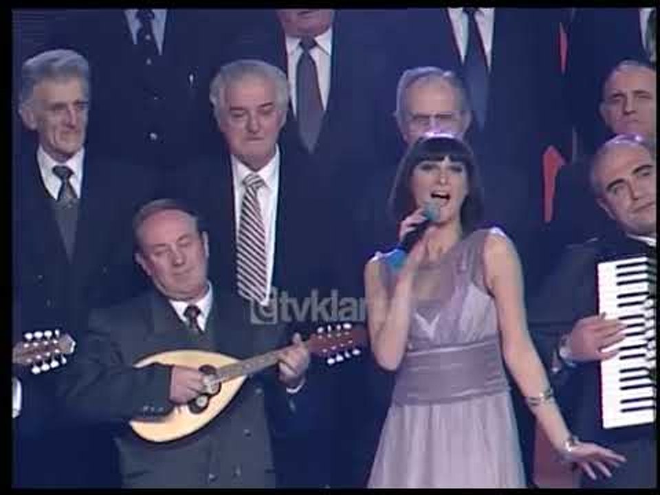 Grupi “Lira” dhe Mariza Ikonomi - Kur me vjen burri nga stani (Kenget e Shekullit)
