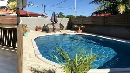 Paea maison F4 à louer , Piscine