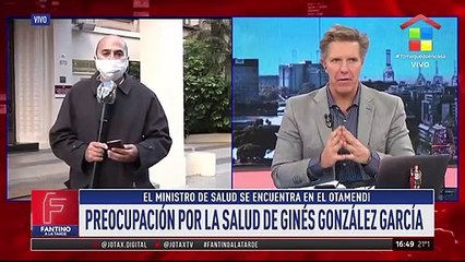Preocupación por la salud de Gines González García, el ministro de Salud: está internado