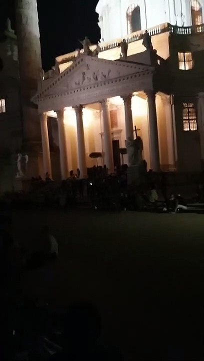 Karlskirche Spontanparty, Freitag 22.5.2020