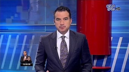 Un carro atropelló a tres personas en Arenillas