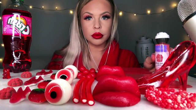 ASMR -RED FOOD- CINDERELLA GLASS SLIPPER, SODA BOTTLE, LIL NITRO GUMMY BEAR SOUR CHERRIES MUKBANG 먹방