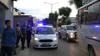 Tarım işçilerini taşıyan servisler çarpıştı: 12 yaralı