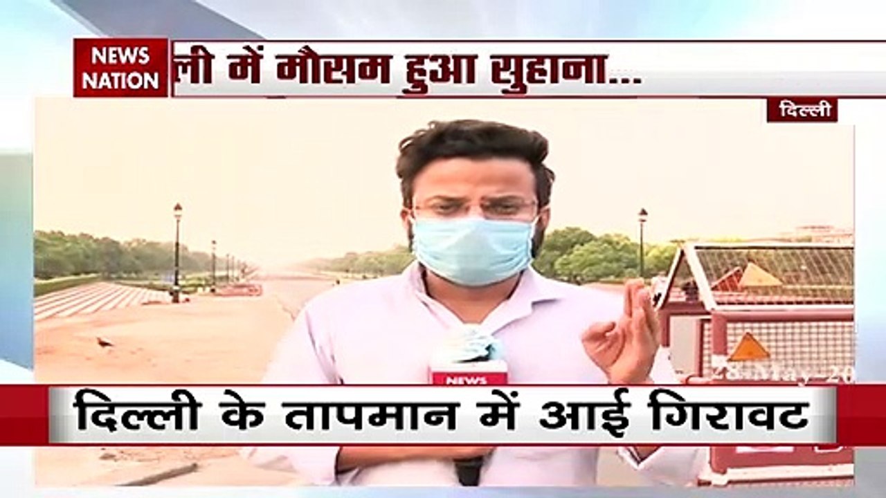 Cool breeze brings temperature down in Delhi