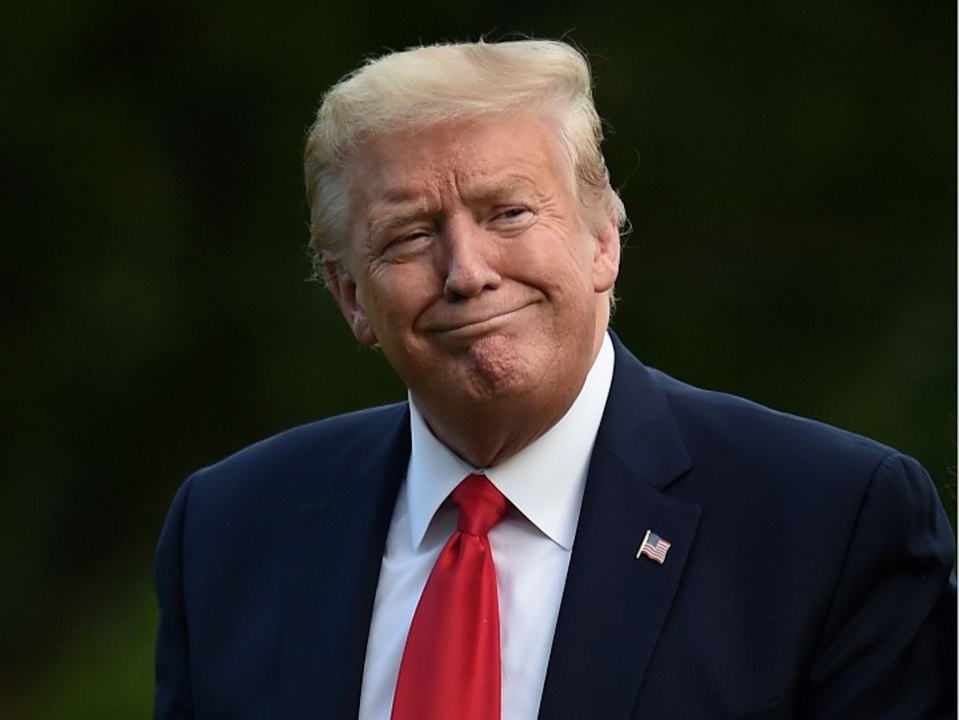 Donald Trump droht Twitter und Co. mit Abschaltung