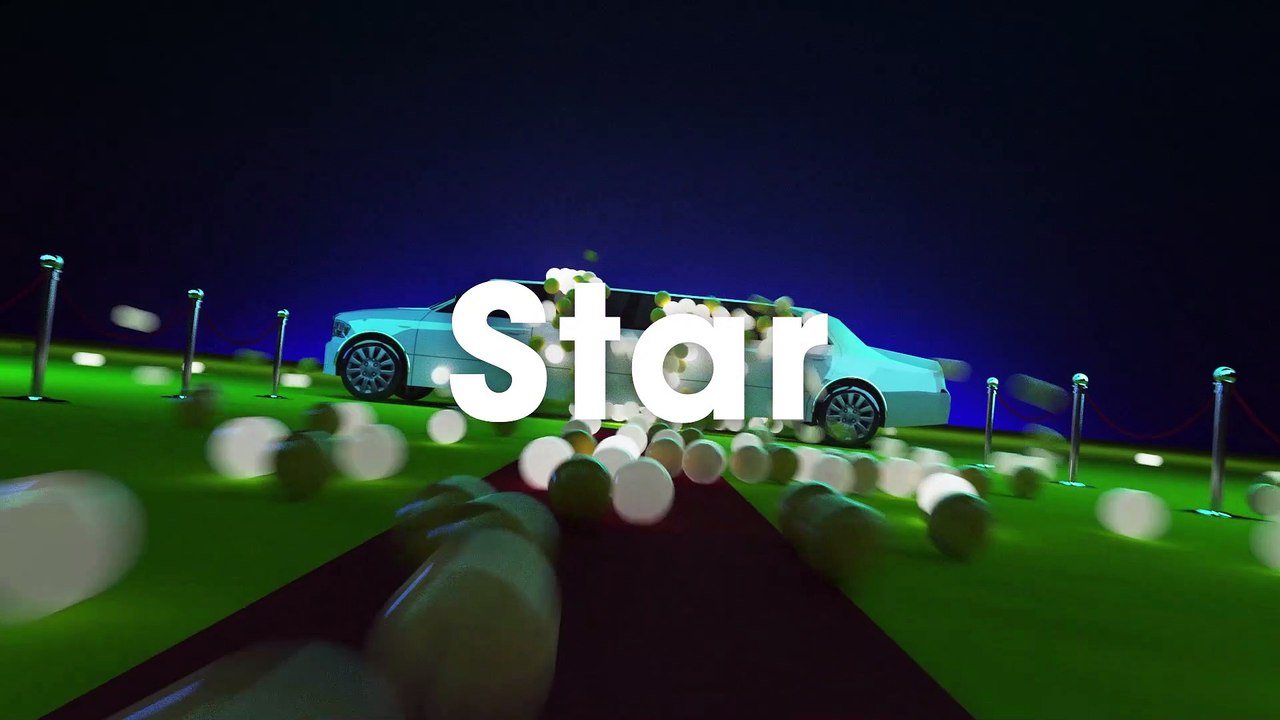 Sharon Stone pose en bikini à 62 ans et impressionne