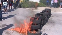 Los trabajadores de Nissan comienzan a quemar neumáticos por el cierre