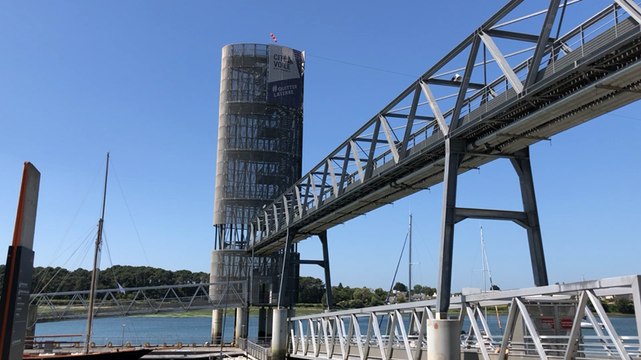 On a testé la tyrolienne de la Cité de la Voile