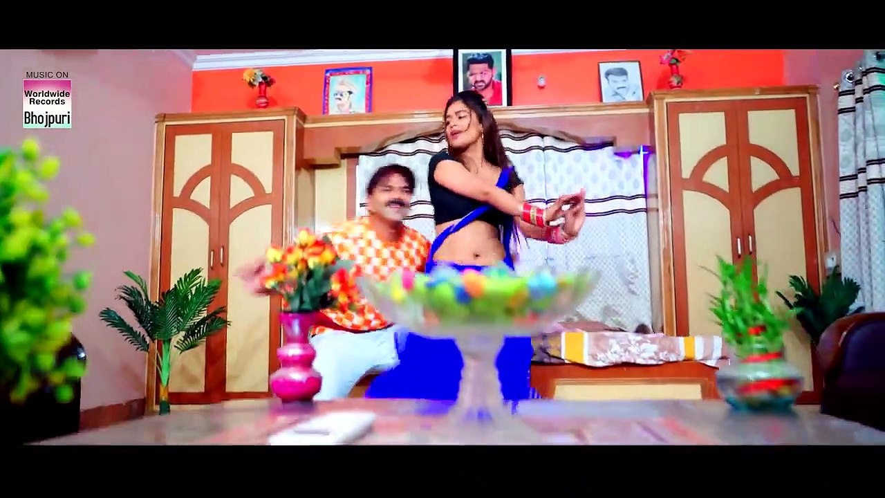मीठा_मीठा_बथे_कमरिया_हो__|_PAWAN_SINGH_|_4K_VIDEO_|_Feat_DIMPAL_SINGH_|_Mitha_Mitha_Bathe_Kamariya(720p)
