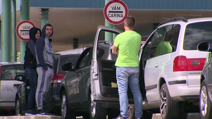 Hungria reabre fronteira com a Sérvia