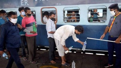 Supreme Court to Centre: No fare to be charged from migrants