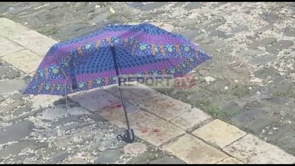 Report TV -Sherr me thika mes dy familjeve në Berat, plagosen 5 persona