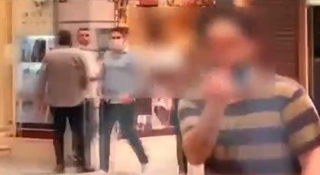 Fox TV'de canlı yayın kazası