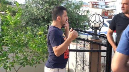 Apartmanda saklanan hırsızlık şüphelisini vatandaşlar yakaladı