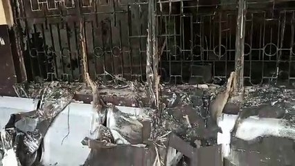 कानपुर: सब-रजिस्टर ऑफिस में आग लगने से पूरा कार्यालय हुआ खाक