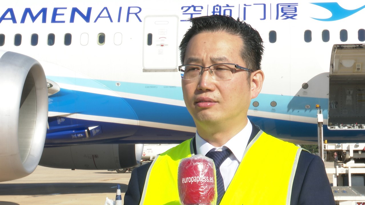 Ruta aérea entre Fujian y València "hará crecer" relaciones comerciales
