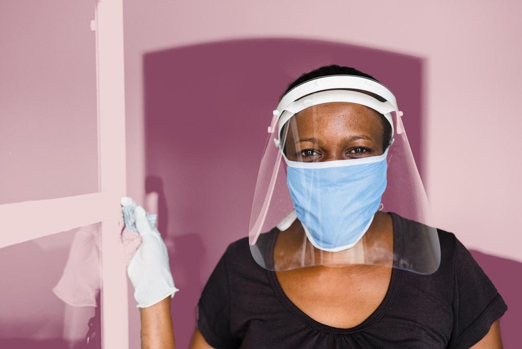 Is a Face Shield Better Protection Against the Coronavirus Than a Face Mask?