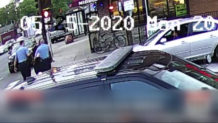 El cantante Okan Yore indignado por la muerte de George Floyd en custodia de la policía