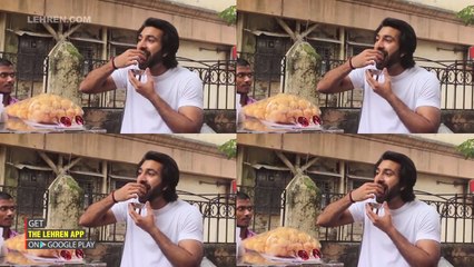 Meezaan Jaaferi Enjoying Pani Puri On The Streets Of Mumbai