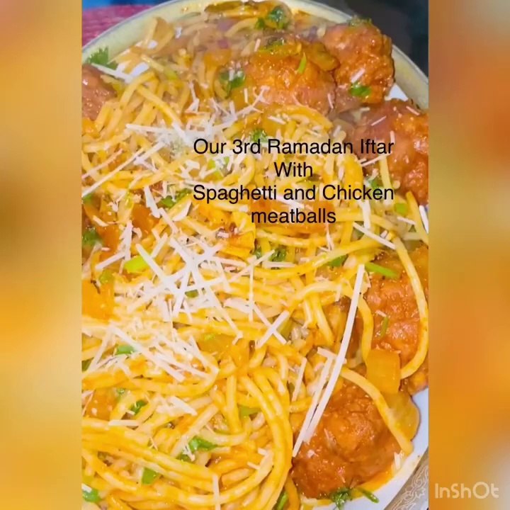 #iftar #meatballs #Ramadan #spaghetti how to make Spaghetti and Chicken meatballs