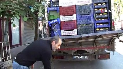 Kısıtlamaya rağmen tezgah kuran pazarcılara dudak uçuklatan ceza