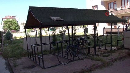 İki kez motorunu çaldırdı, ’Benim kaderim bu herhalde, anlayamadım’