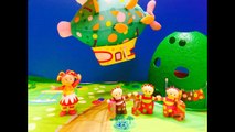 Upsy Daisy and Pinky Ponk Christmas Surprise In The Night Garden Toys