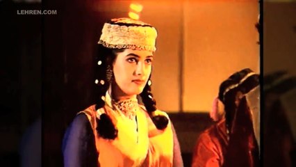 Uff Yeh Mohabbat On Location  Twinkle Khanna