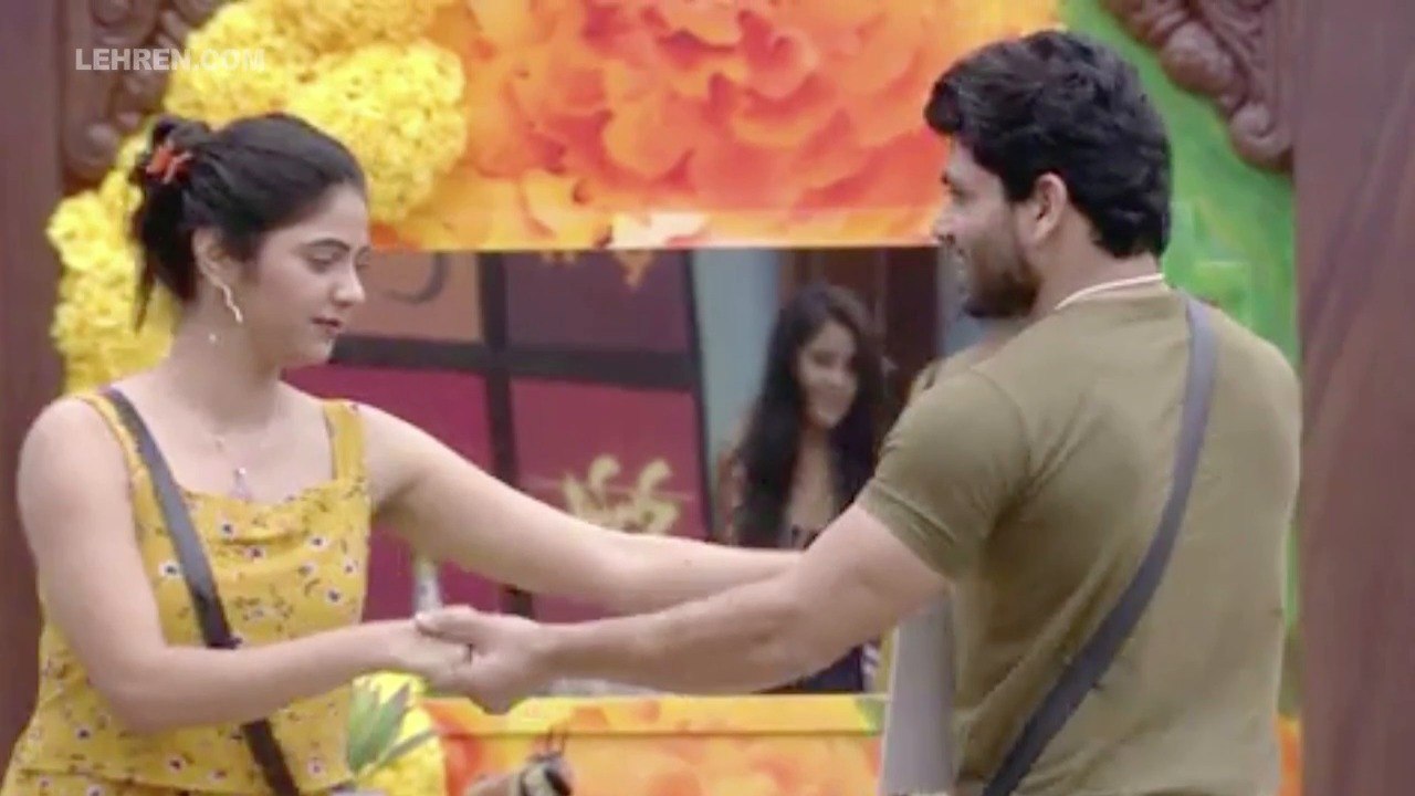 Bigg Boss Marathi 2 Shiv Thakre And Veena Jagtaps Cute And Romantic Moments