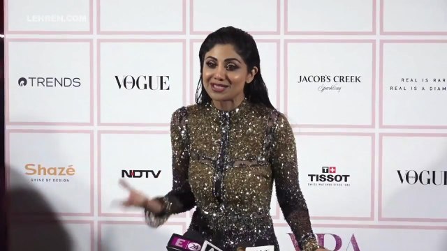 Bollywood Actors Congratulate Amitabh Bachchan On Getting Dadasaheb Phalke Award