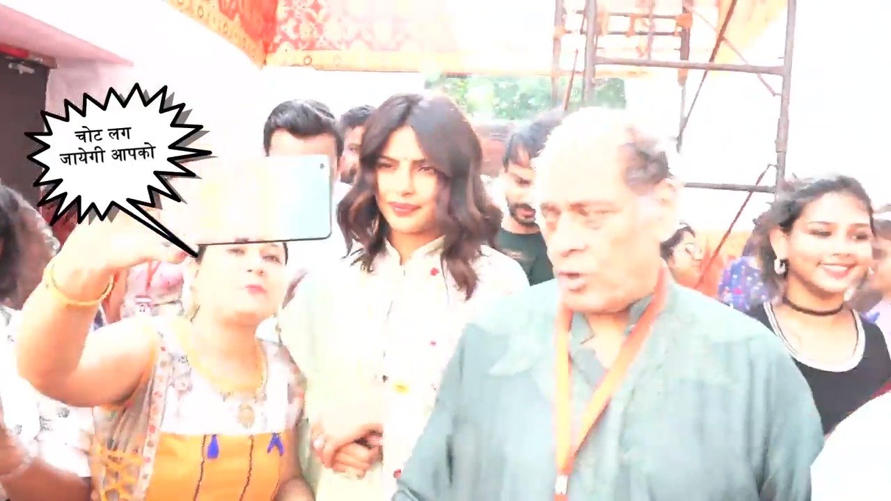 Priyanka Chopra Seeks Blessings Of Maa Durga | The Sky Is Pink