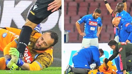 Arsenal's Loan David Ospina Collapses On The Pitch After Suffering A Head Injury