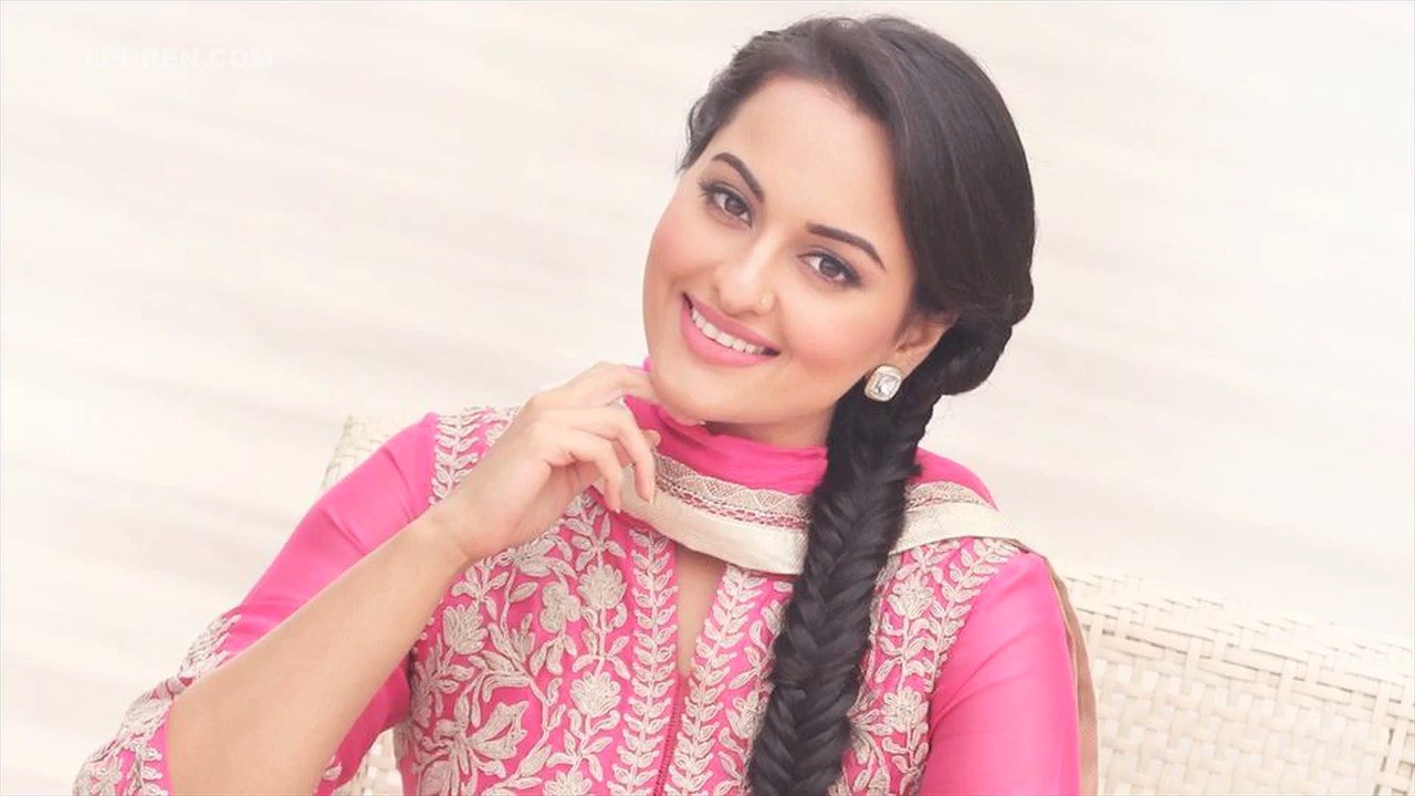 7 Bollywood Actresses Who Were Launched By Salman Khan