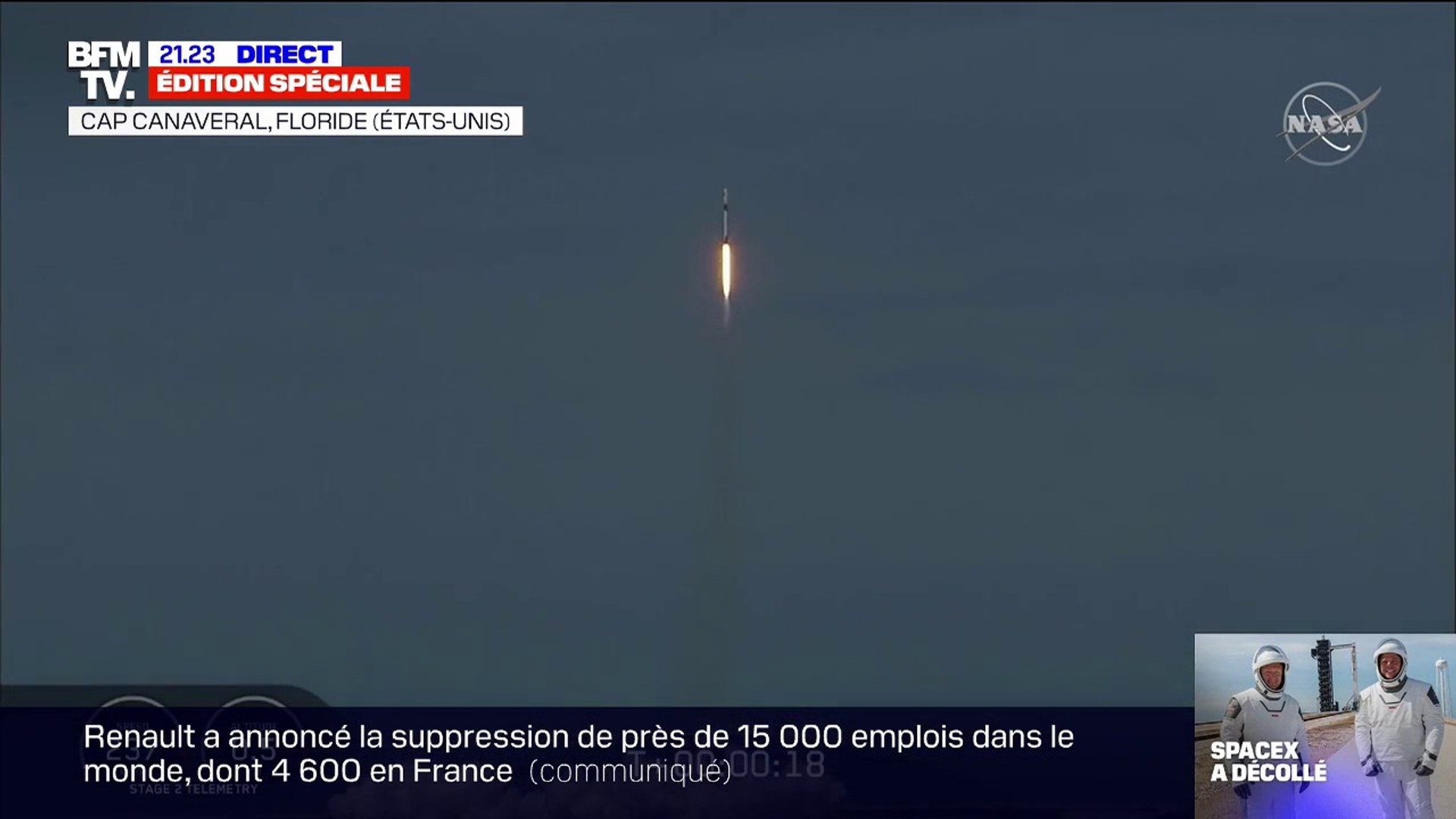 SpaceX Launches a Fusée