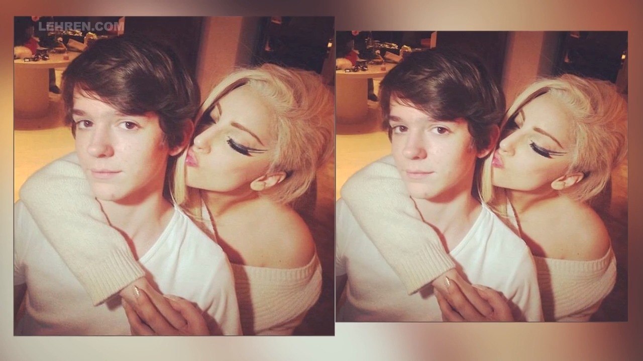 Lady Gaga doesn't remember her album ARTPOP and fans are shook!