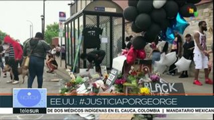 Roebuck: Donald Trump es promotor de un racismo salvaje